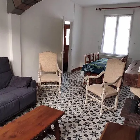 בית נופש Maison De Pour 6 Personnes